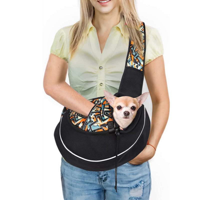 Portable Breathable Pet Carrier Crossbody Bag for Small Dogs & Cats – Adjustable, Comfortable & Secure